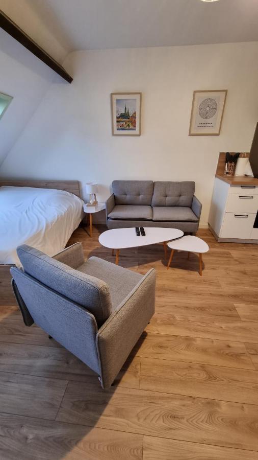 Studio Babylone - Parking & Wifi Chartres Buitenkant foto